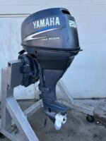 2004 Yamaha 25HP 4-Stroke Outboard Motor for Sale