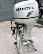 2006 Honda BF150 150HP 4-Stroke Outboard Motor for Sale – 273 Hours, 25" Extra Long Shaft, Complete Rigging - Image 3