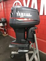 2007 Yamaha 130HP 2-Stroke XL Outboard Motor for Sale – 250 Hours, Controls & Gauges Included - Image 6