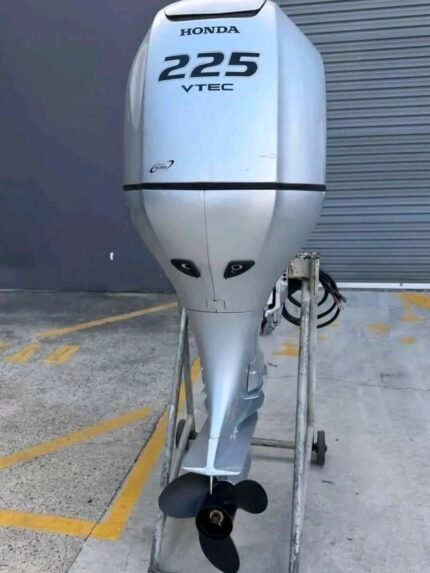 2013 Honda BF225 225HP Outboard Motor for Sale