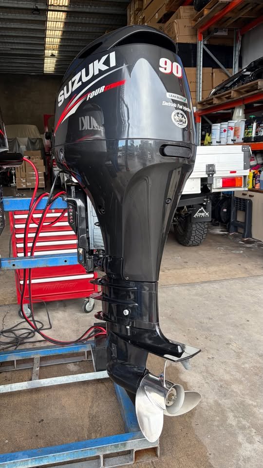 2014 Suzuki DF90A 90HP Outboard Motor for Sale (1) 2014 Suzuki DF90A 90HP Outboard Motor for Sale