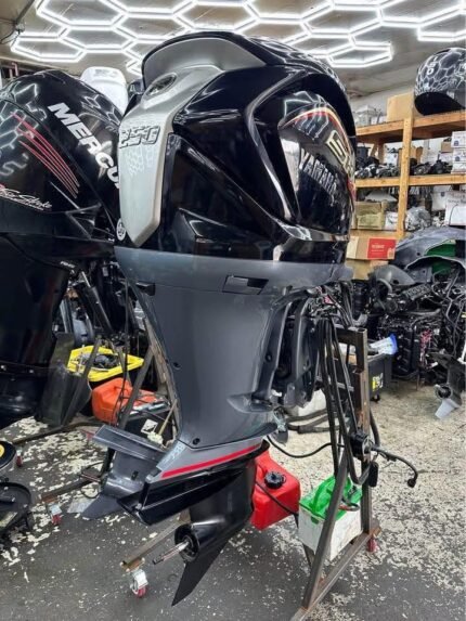 2023 Yamaha SHO 250HP Outboard Motor for Sale