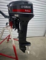 Used Yamaha Enduro 15HP 2-Stroke Outboard Motor for Sale - Image 4