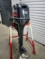 Used Yamaha Enduro 15HP 2-Stroke Outboard Motor for Sale - Image 3