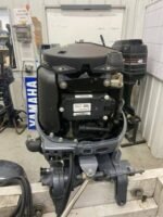 Yamaha F40TLRA 40HP 4-Stroke Outboard Motor for Sale – Controls, Tiller Handle & 1-Year Warranty - Image 4