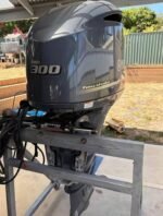 2017 Yamaha F300 4.2L V6 Outboard – 76 Hours – Complete Rigging Package - Image 4